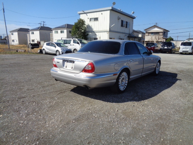XJ6