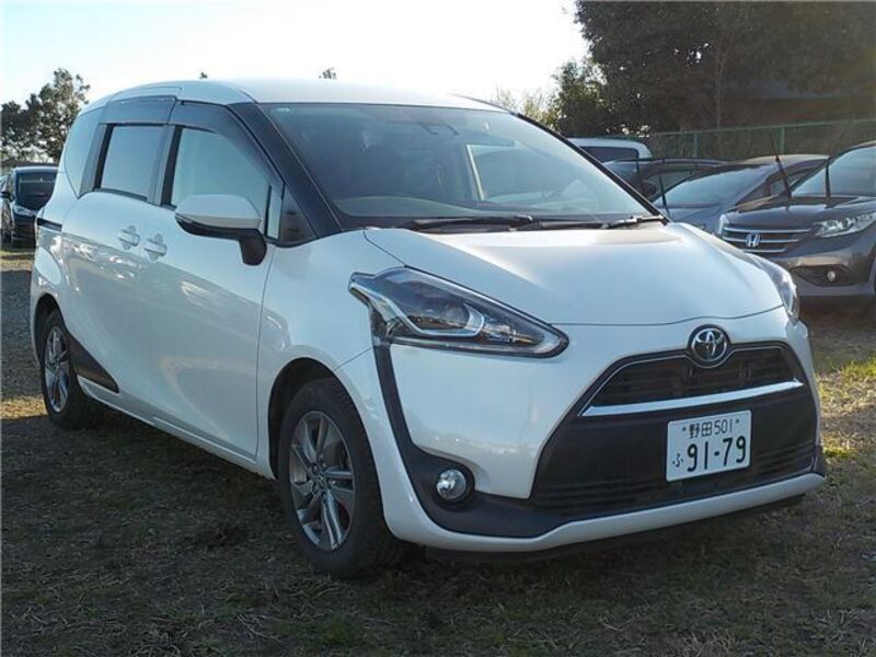 TOYOTA SIENTA