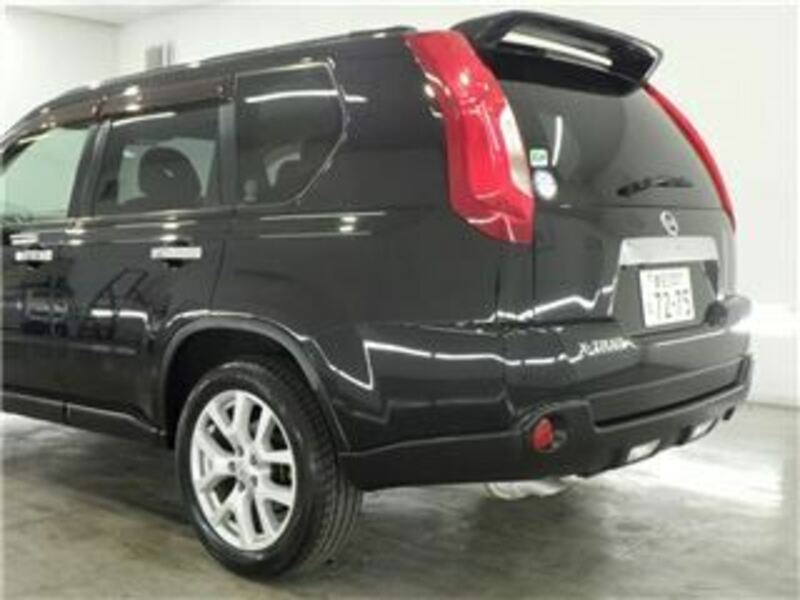 X-TRAIL-12