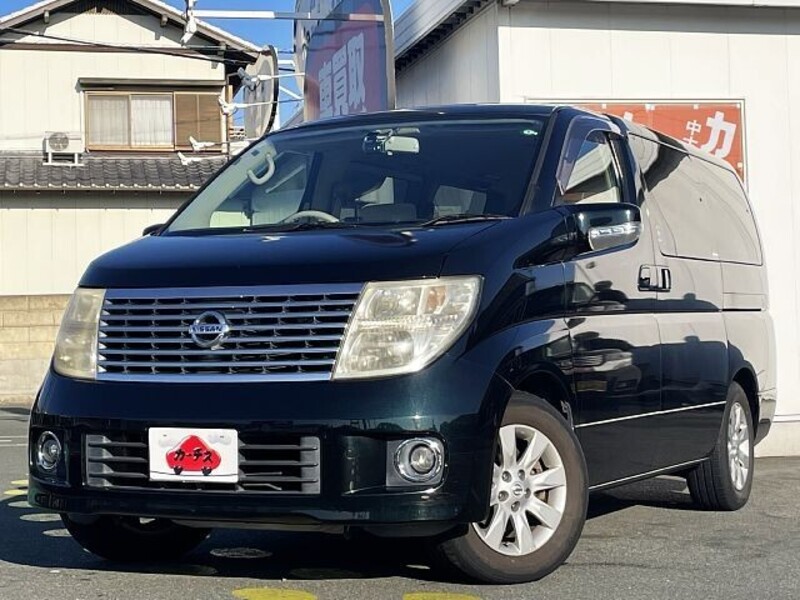 NISSAN ELGRAND