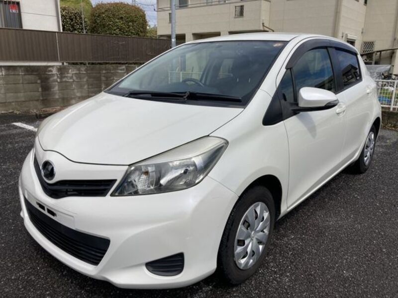 TOYOTA VITZ