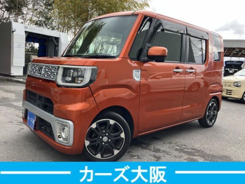 DAIHATSU WAKE