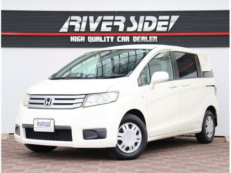 HONDA FREED SPIKE