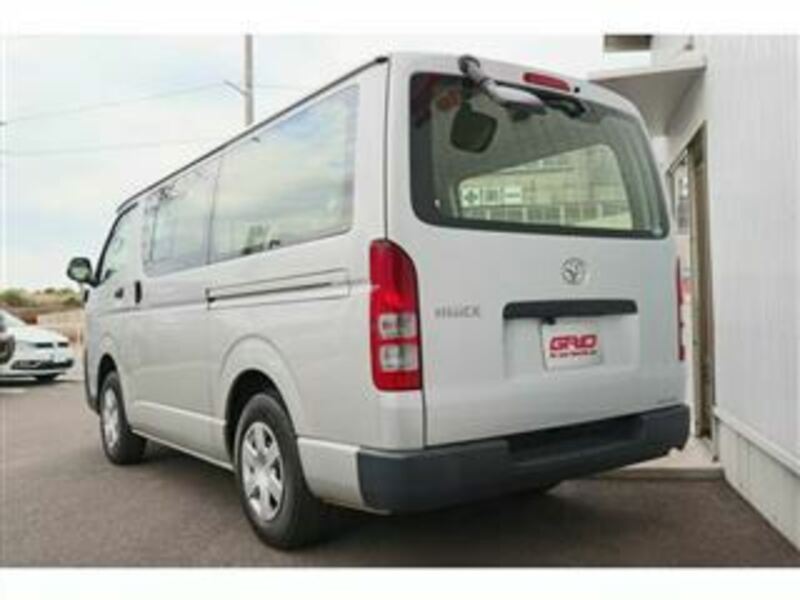 HIACE VAN-5