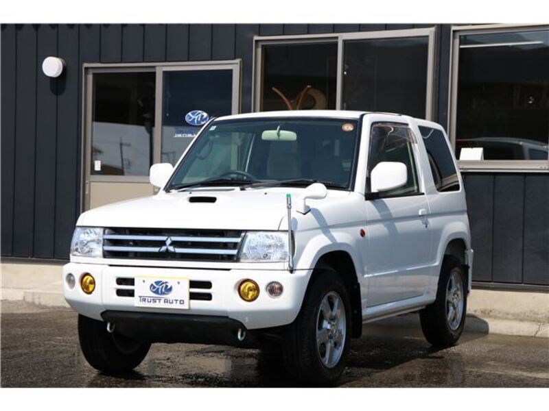 MITSUBISHI PAJERO MINI