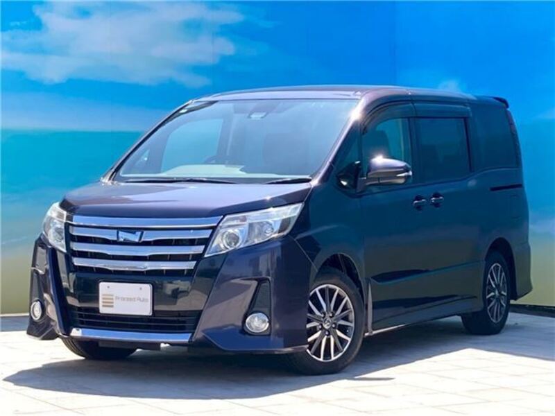 TOYOTA NOAH