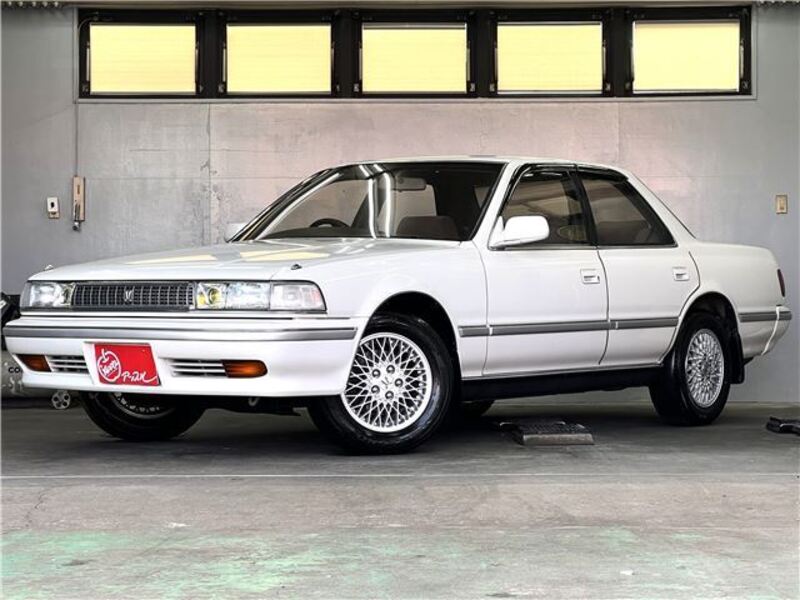 TOYOTA CRESTA