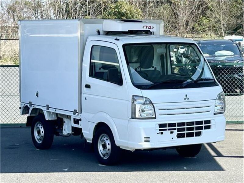 MITSUBISHI MINICAB TRUCK