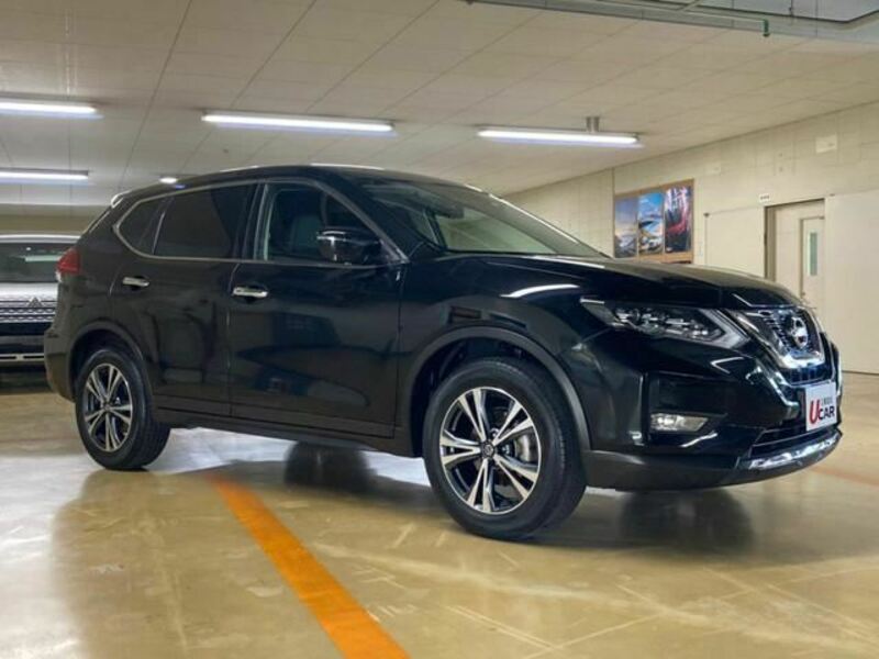 X-TRAIL-5