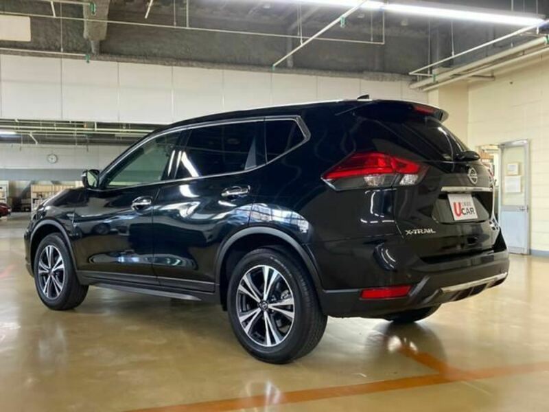 X-TRAIL-7