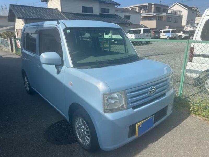 DAIHATSU MOVE CONTE