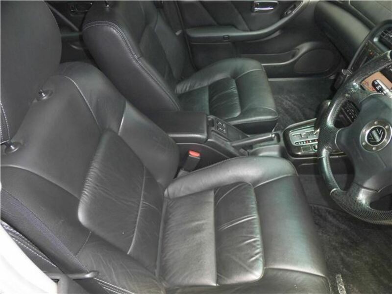 LEGACY B4