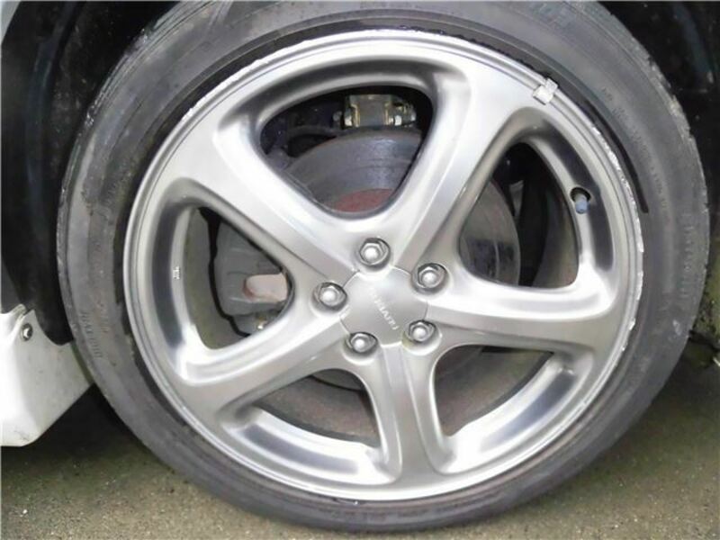 LEGACY B4