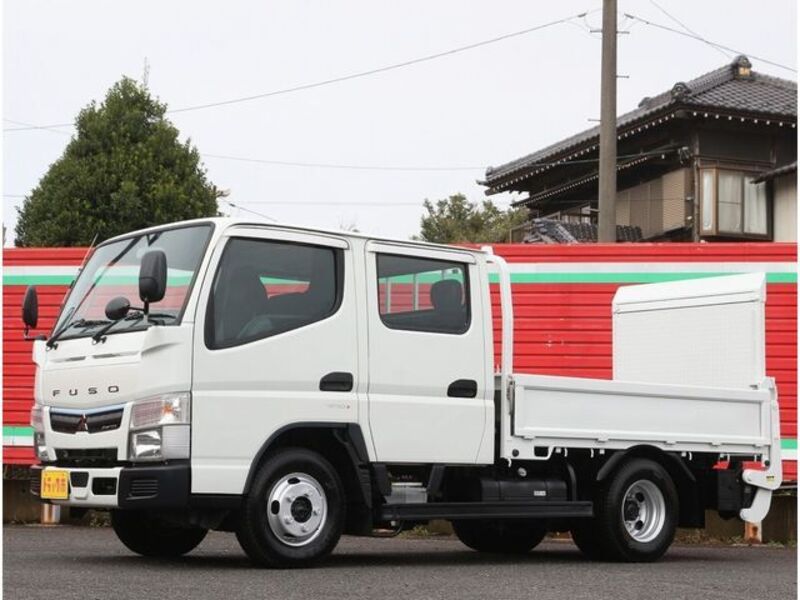 MITSUBISHI CANTER