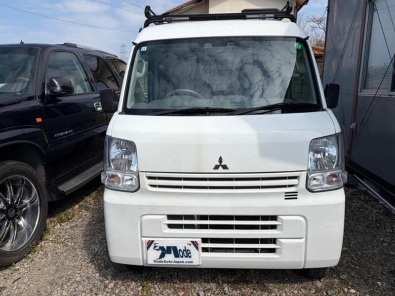 MITSUBISHI MINICAB VAN