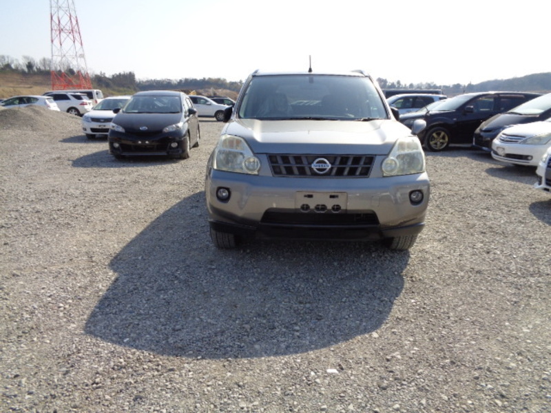 X-TRAIL
