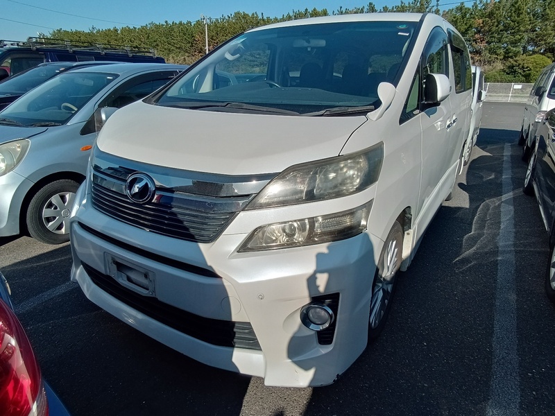 TOYOTA VELLFIRE