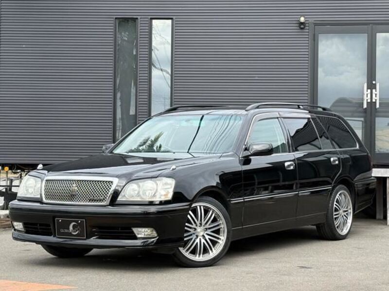 TOYOTA CROWN ESTATE