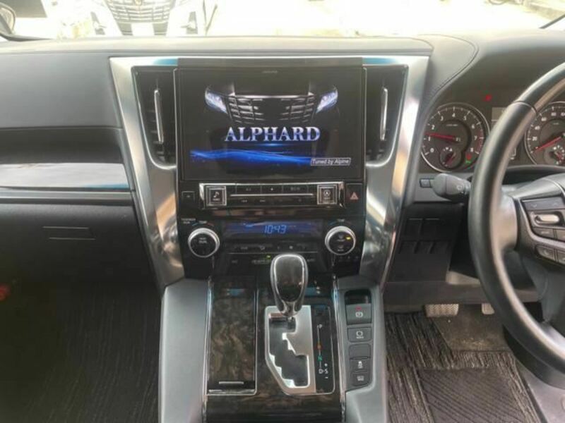 ALPHARD-32