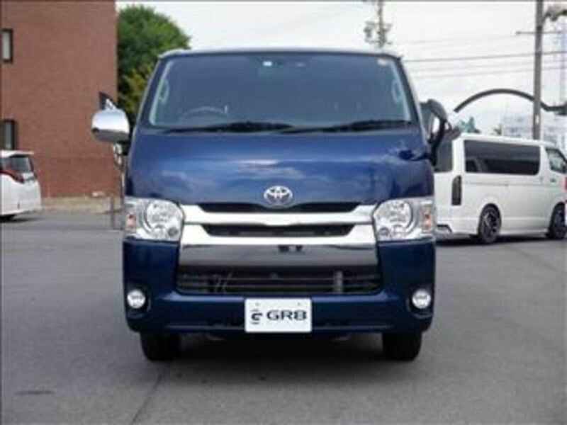 HIACE VAN-1