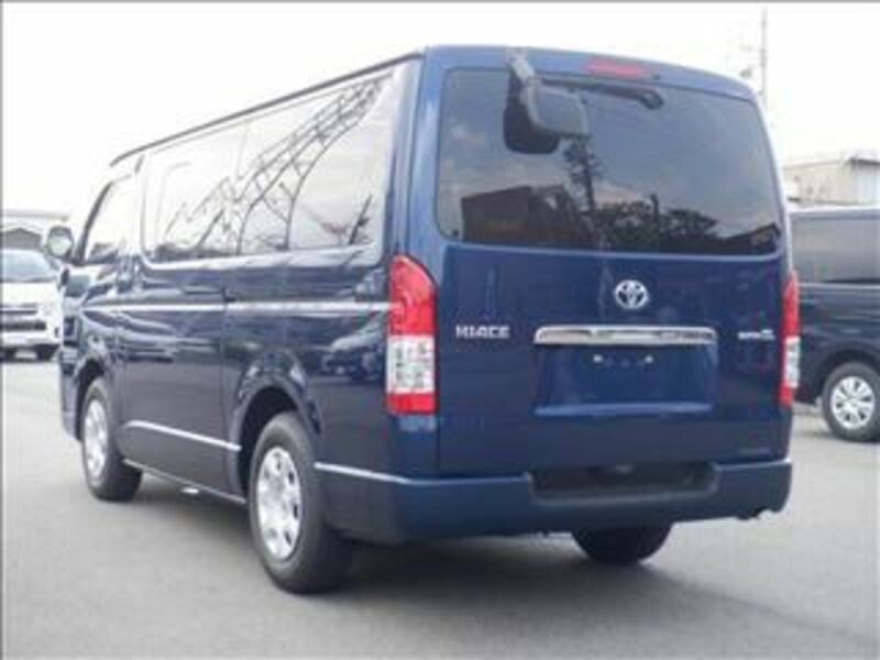 HIACE VAN-13