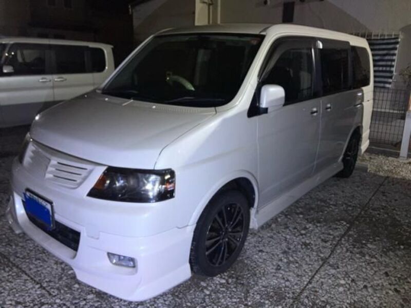 HONDA STEPWAGON SPADA