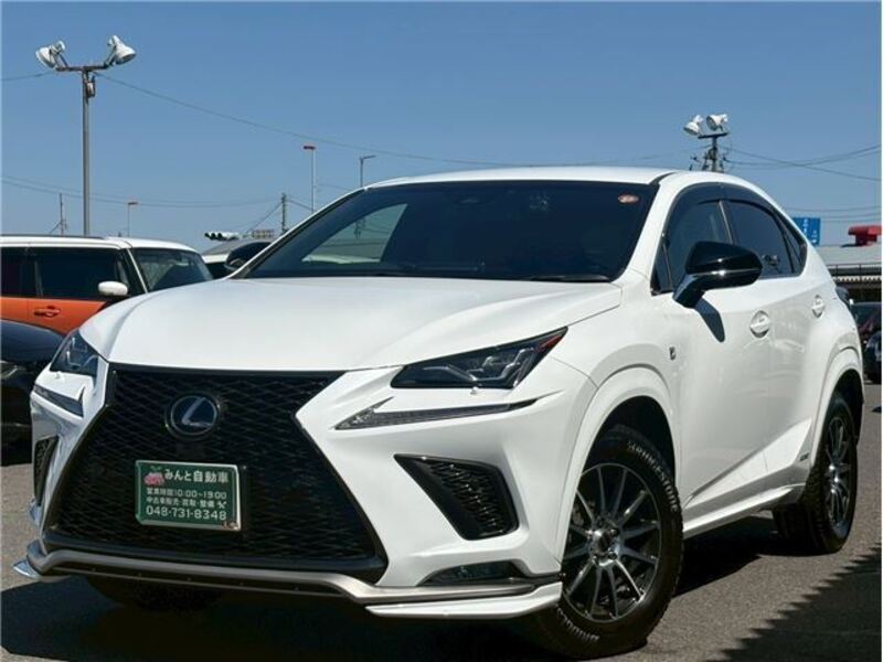 LEXUS NX