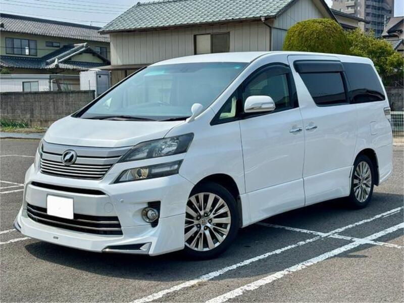 TOYOTA VELLFIRE