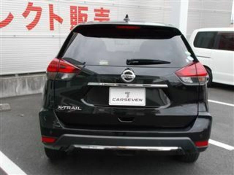 X-TRAIL-1