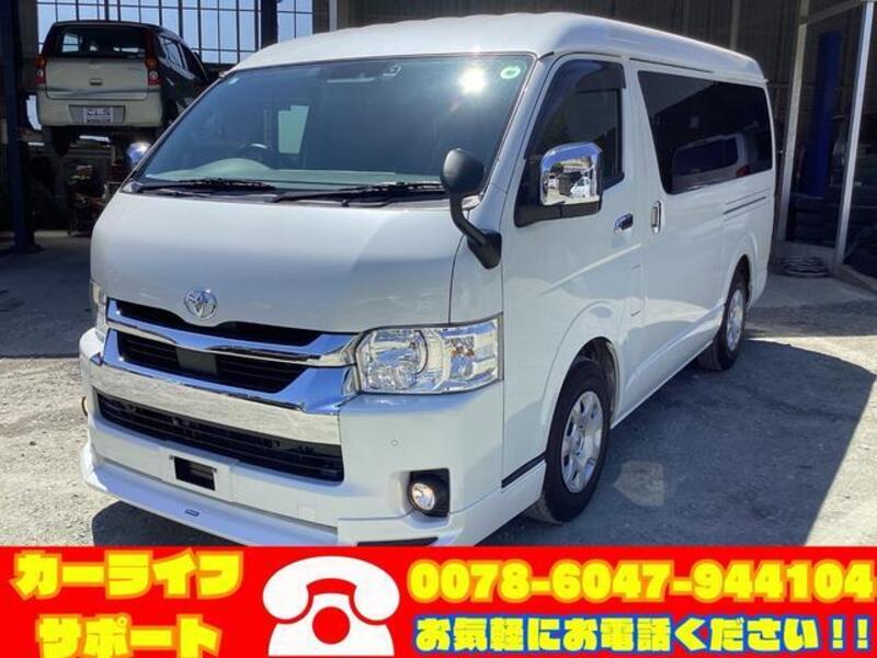 TOYOTA HIACE WAGON