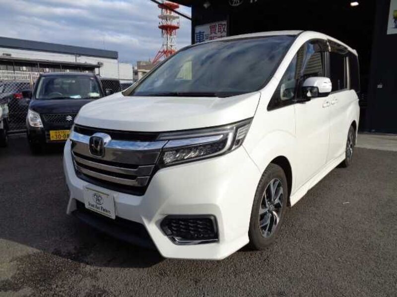 HONDA STEPWAGON SPADA