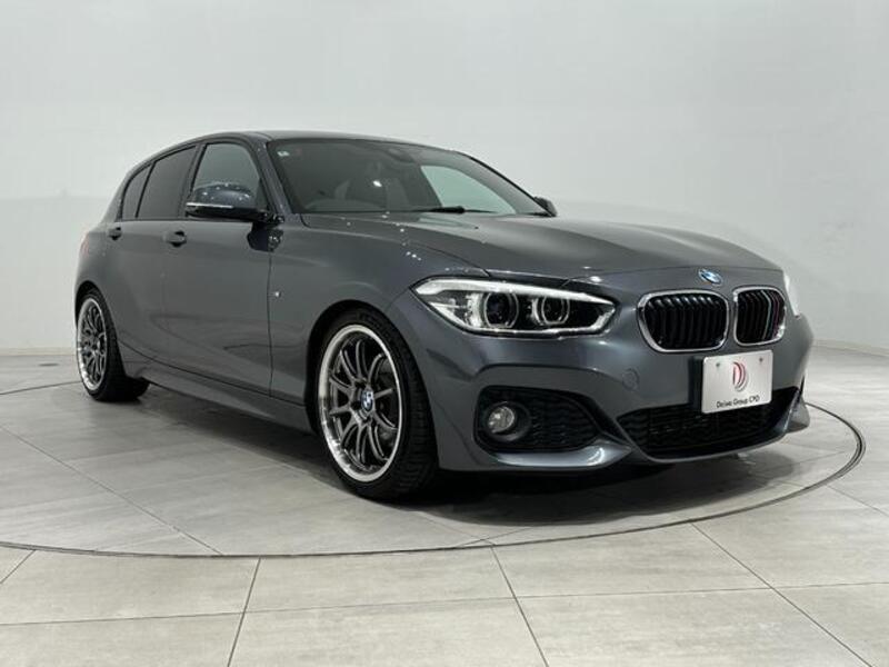 BMW 1 SERIES