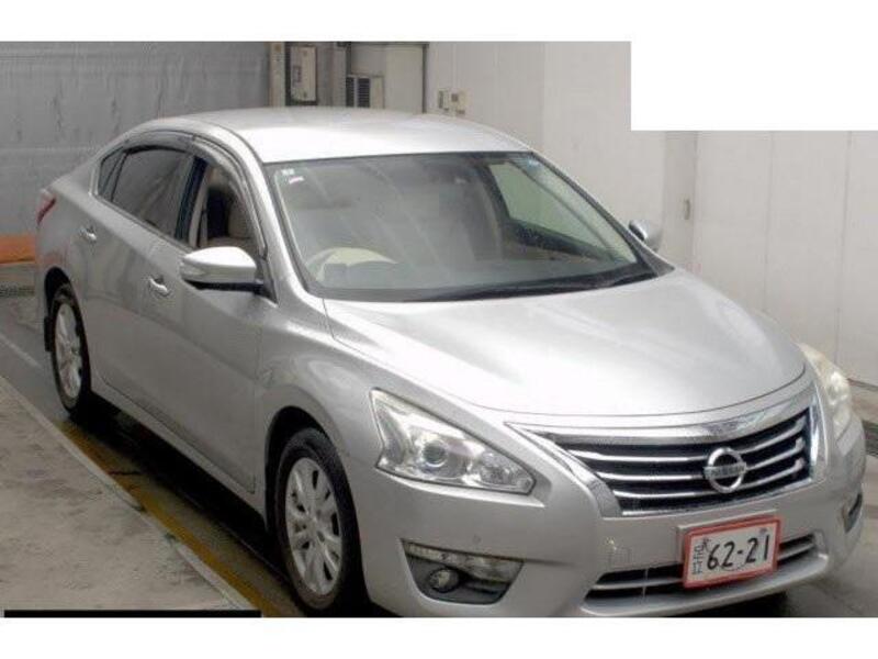 NISSAN TEANA