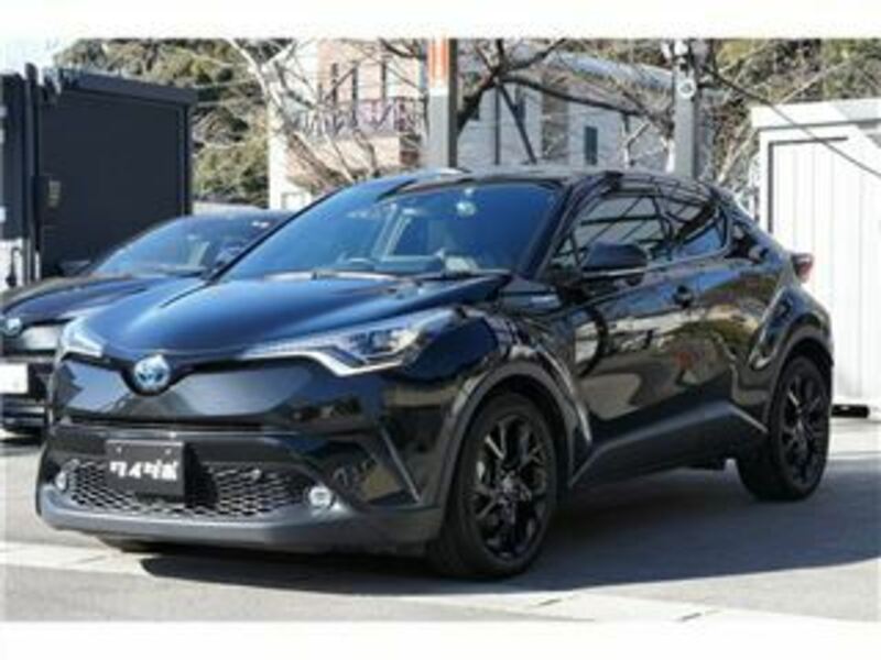 TOYOTA　C-HR