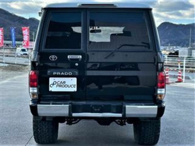 LAND CRUISER PRADO-8