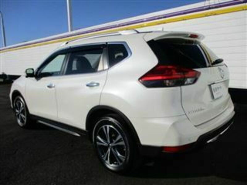 X-TRAIL-29