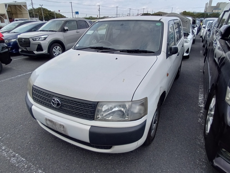 TOYOTA PROBOX VAN
