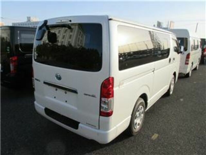 HIACE VAN-2