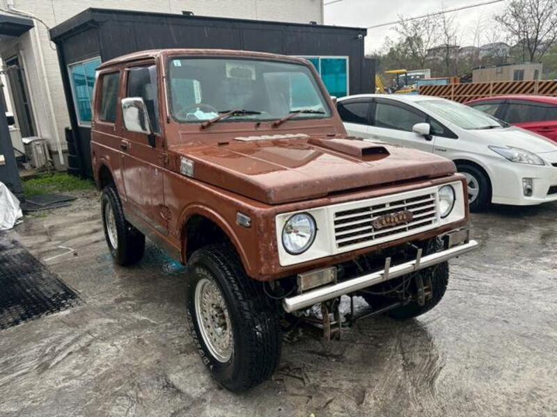 SUZUKI JIMNY