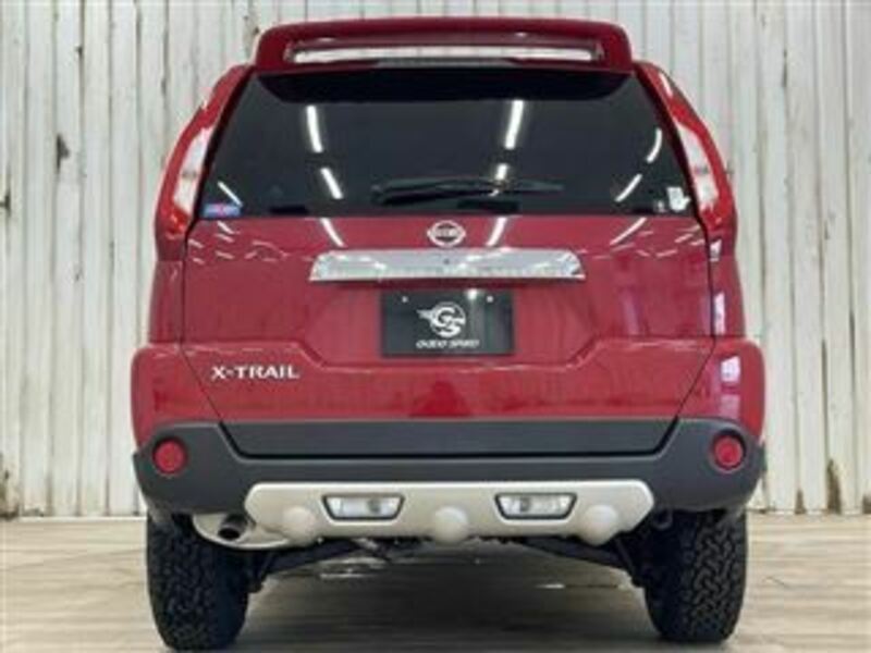 X-TRAIL-18