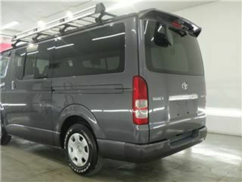 HIACE VAN-12