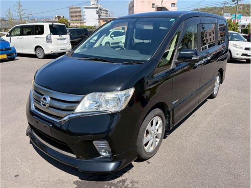 NISSAN SERENA