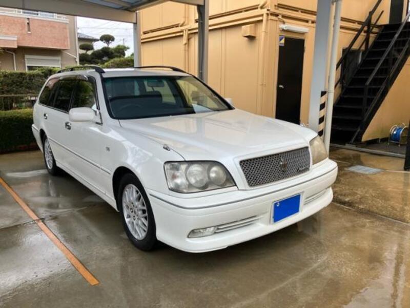 TOYOTA CROWN ESTATE