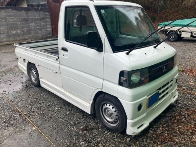 MITSUBISHI MINICAB TRUCK