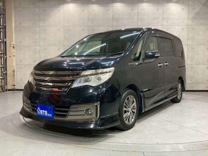 NISSAN SERENA