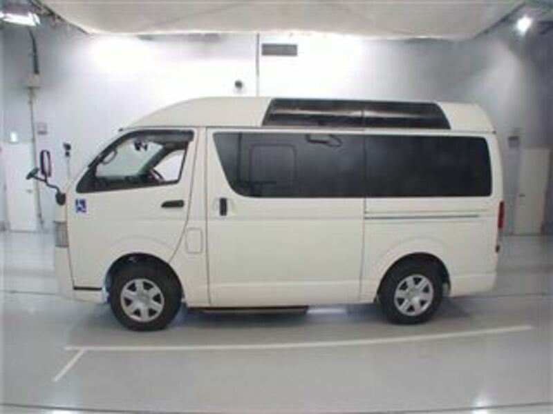 HIACE VAN-3