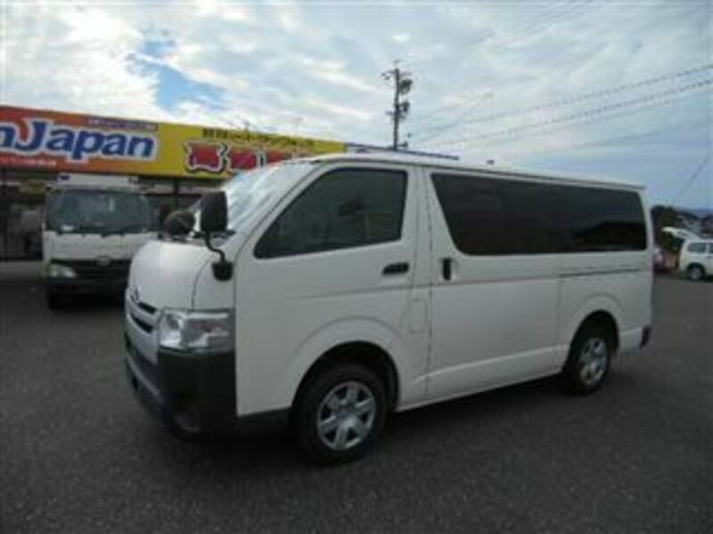 HIACE VAN-3