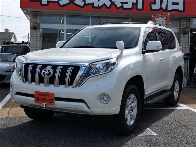 TOYOTA LAND CRUISER PRADO