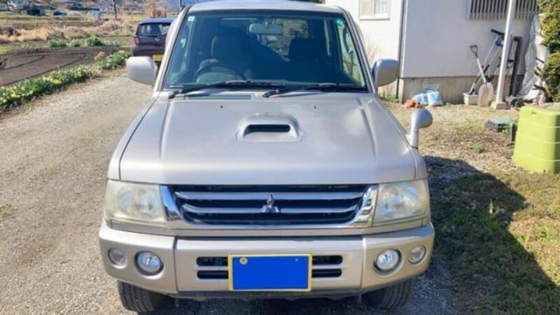 MITSUBISHI PAJERO MINI