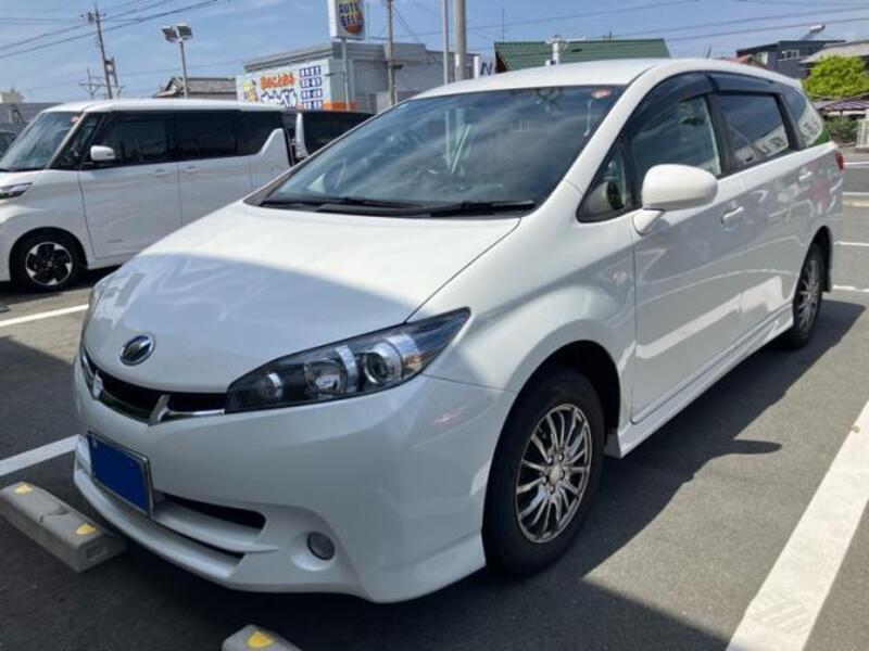 TOYOTA WISH